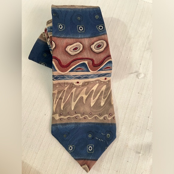 Givenchy‎ tie - Picture 1 of 2